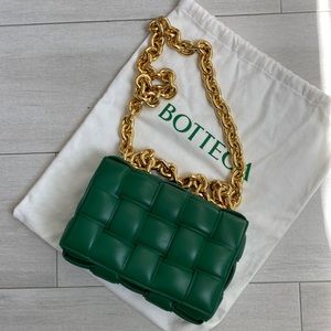 Bottega Veneta Green 
The Chain Cassette Leather Bag